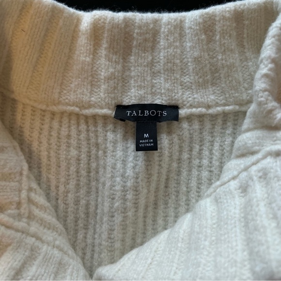 Talbot’s Cream Henley Jewel Button Sweater Size M - Picture 7 of 9